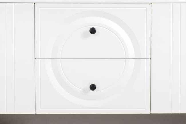 Комод для ТВ-аппаратуры с навесной полкой и широкий сервант Валенсия цвет белый шагрень