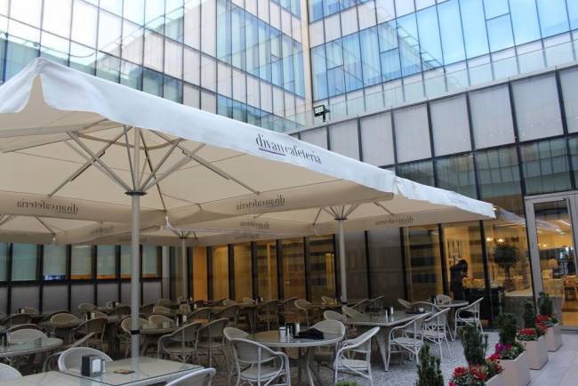 Зонт профессиональный 3х4 м Mega Telescopic 3000х4000 мм Зонт профессиональный 3х4 м Mega Telescopic 3000х4000 мм