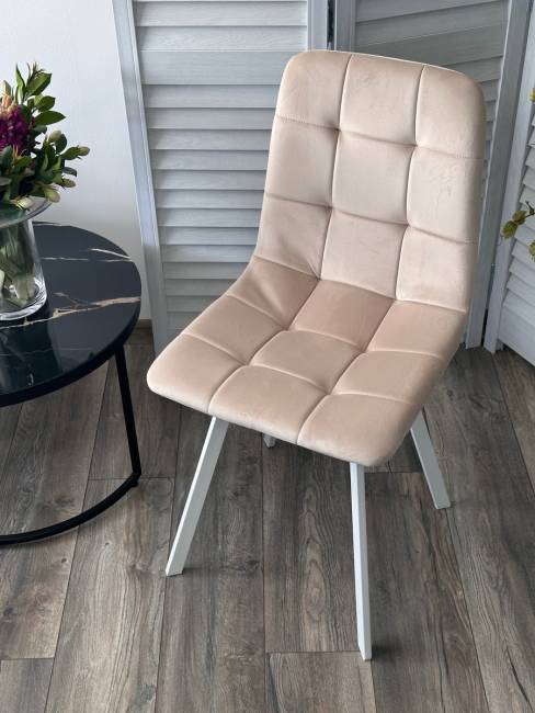 Стул РИЧИ, цвет H-06 Бежевый, велюр / белый каркас Стул РИЧИ, цвет H-06 Бежевый, велюр / белый каркас
